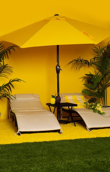 Eniary-Studio-Fort-Lauderdale-Yellow-Green-Beach-Lounge-Set